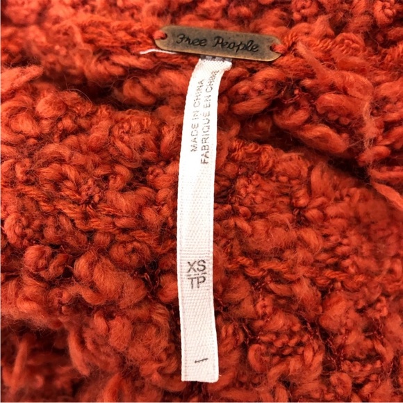 Like new! Free People Shaggy Orange Knit Sweater Top! Size XS - Picture 6 of 9